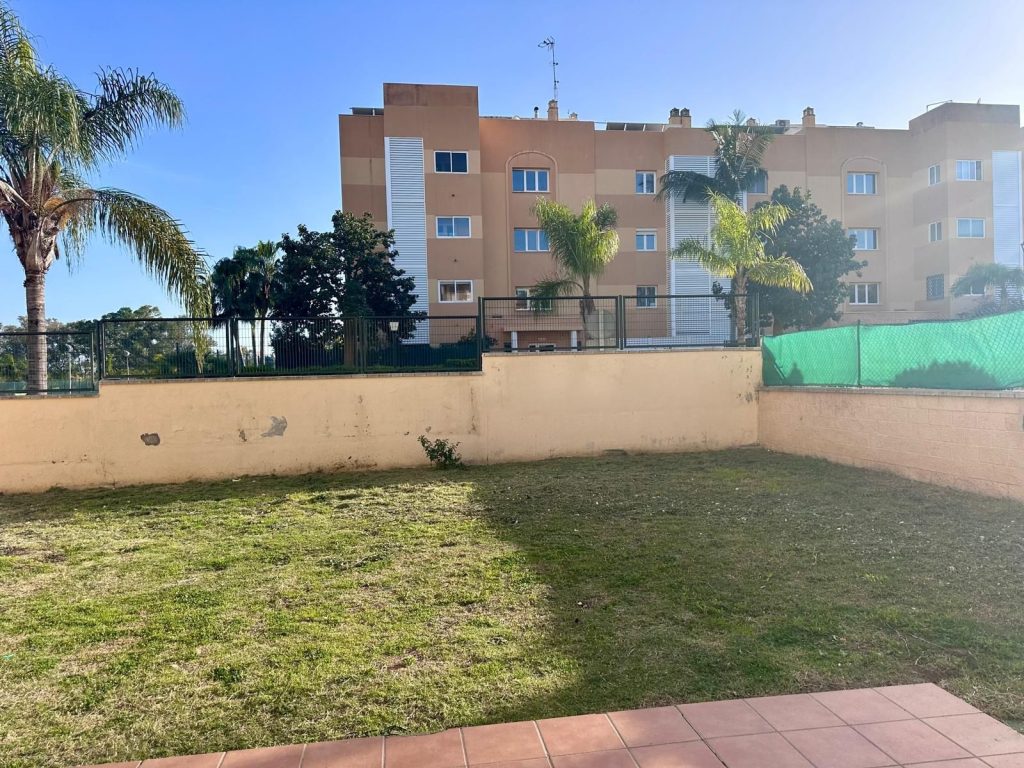 Ground Floor Apartment in Estepona East