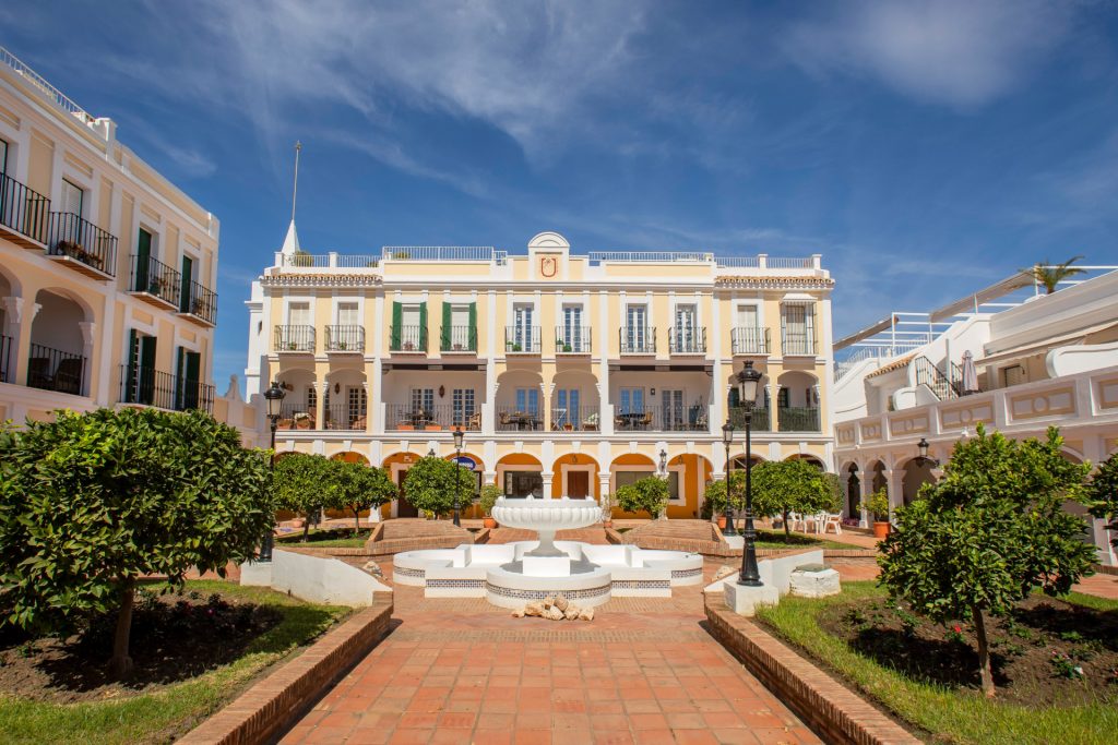 Exclusive 2-Bedroom duplex penthouse with seaviews in Aloha Pueblo – Ready to move in (SV)